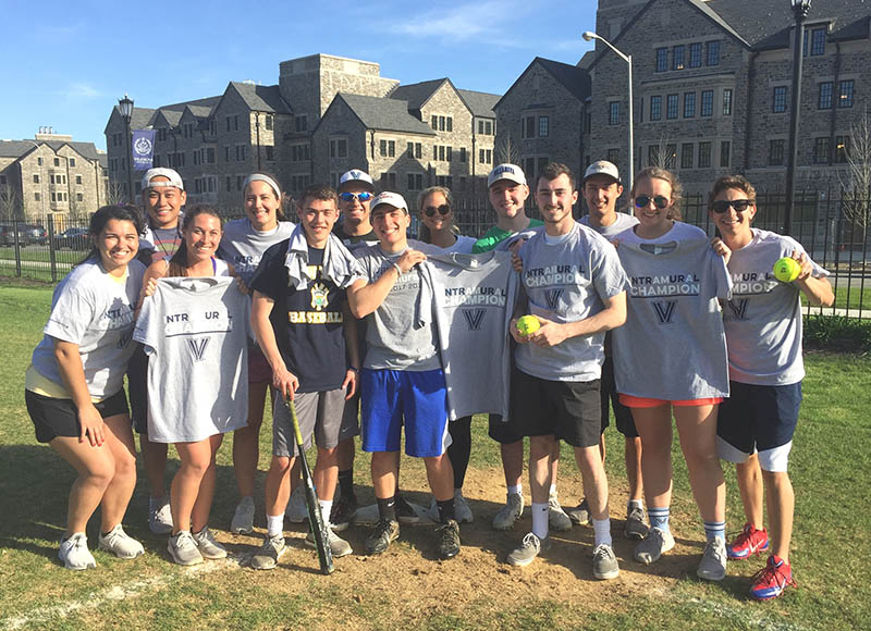 Students posing for softball champion photo