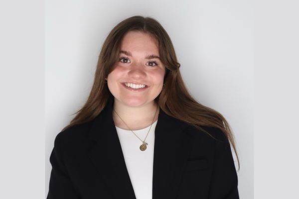 Isabella Balian Isabella Balian