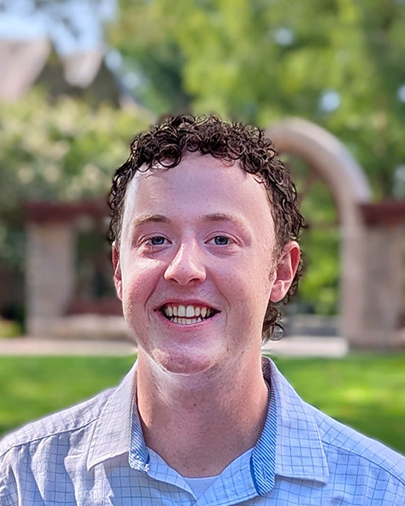 Jacob Symmes headshot